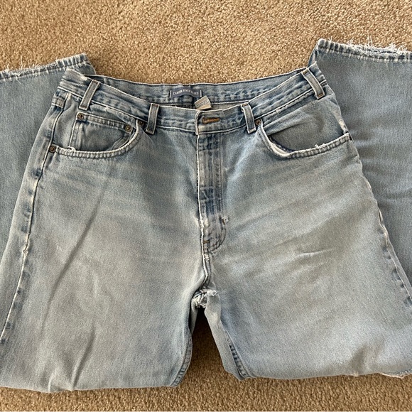 Distressed Canyon River Blues Men’s jeans size 36X29 light blue w/multiple rips. - Picture 4 of 7